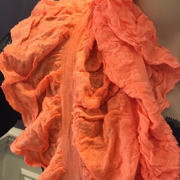 🍑 Pretty as a Peach Infinity scarf🍑 - Picture 4 of 4